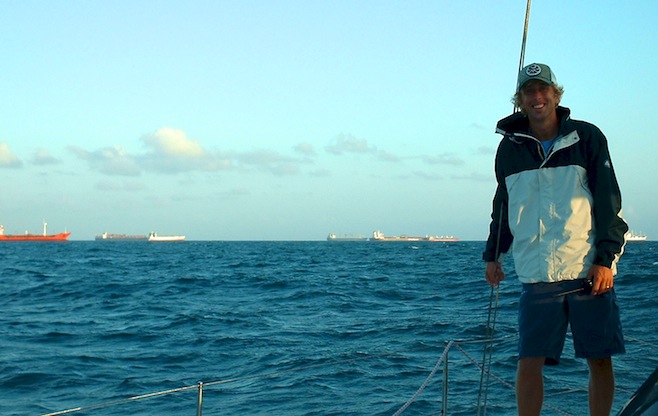 Panama Pat Canal Ships.JPG (87648 bytes)